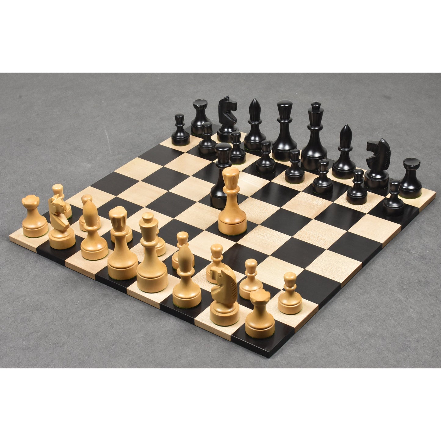 Bundesform German Staunton Alternative Chess Set- Chess Pieces Only- Ebonised Boxwood - 3.8"