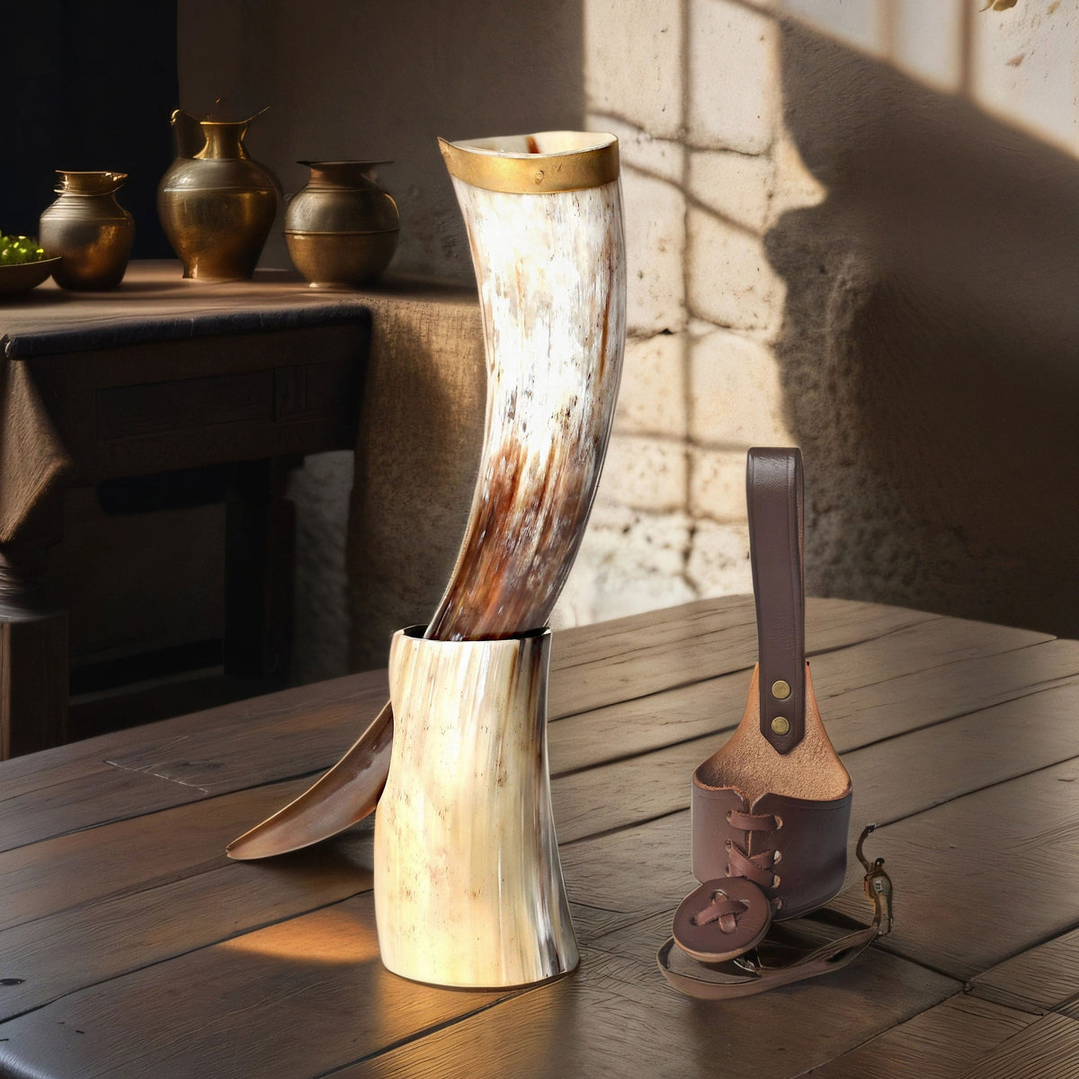 Curved Drinking Horn Bundle with Stand & Holster
