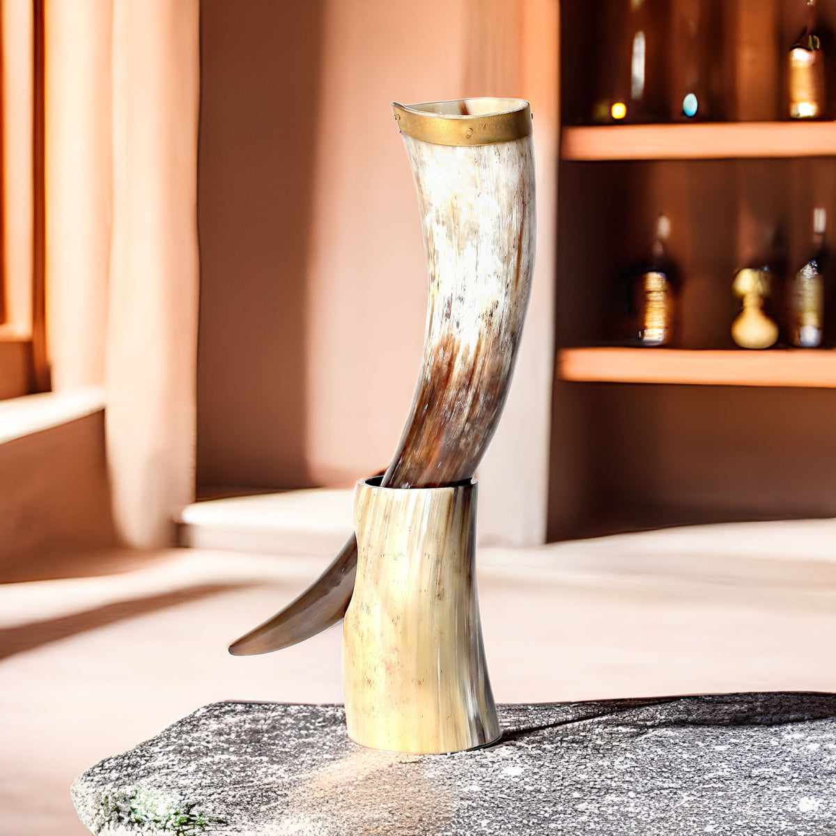 Curved Drinking Horn Bundle with Stand & Holster