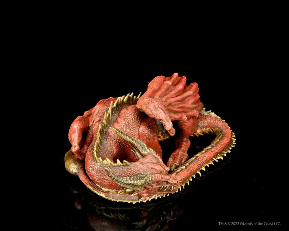 DUNGEONS AND DRAGONS FOAM REPLICA: PSEUDODRAGON LIFE-SIZED REPLICA