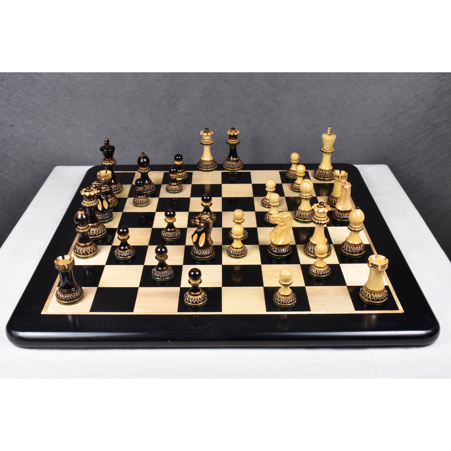 3.9" Parker Staunton Carved Chess Set- Chess Pieces Only- Lacquer (gloss)finish Boxwood