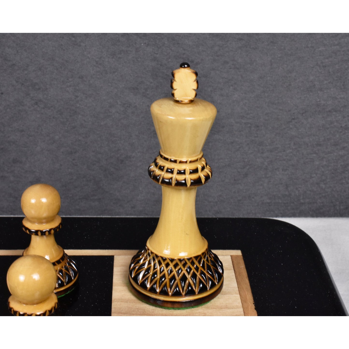 3.9" Parker Staunton Carved Chess Set- Chess Pieces Only- Lacquer (gloss)finish Boxwood