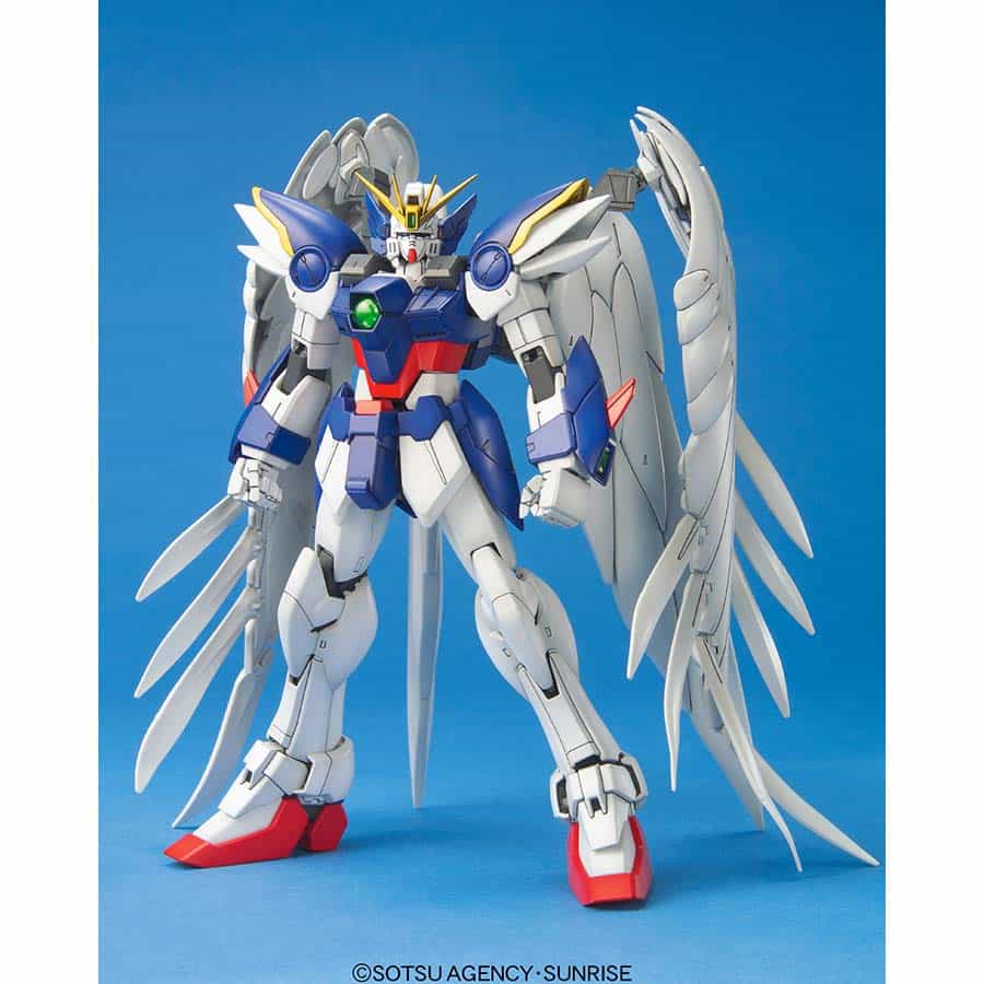 Gundam Wing: Endless Waltz Master Grade Wing Gundam Zero (EW) 1/100 Model Kit