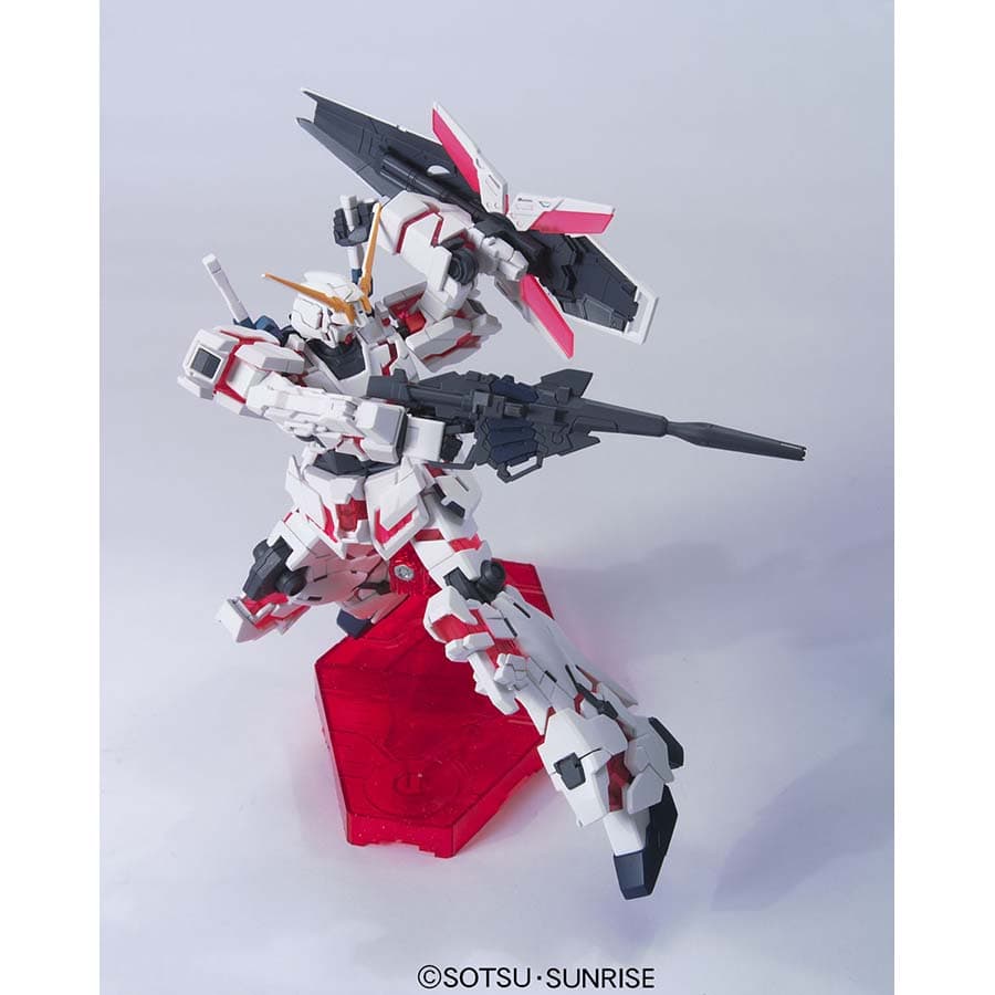 Gundam UC - #100 Unicorn Gundam (Destroy Mode), Bandai Spirits HGUC 1/144 Model Kit