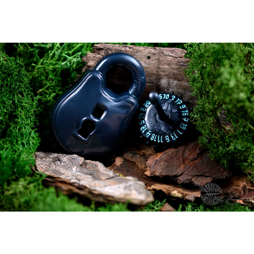 PolyHero Rogue D20 Lock and Pick Set Cold Iron