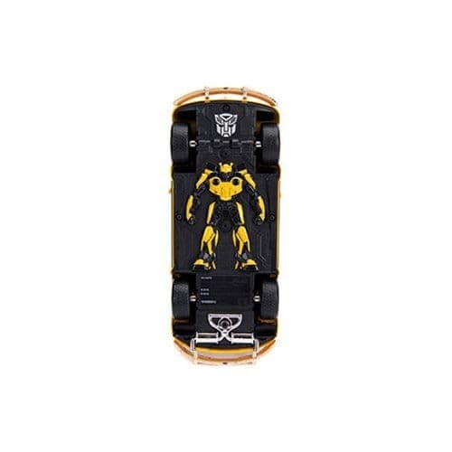 Transformers Bumblebee Movie 1:24 Scale Volkswagen Beetle Die-Cast Metal Vehicle with 3 3/4-Inch Charlie Figure